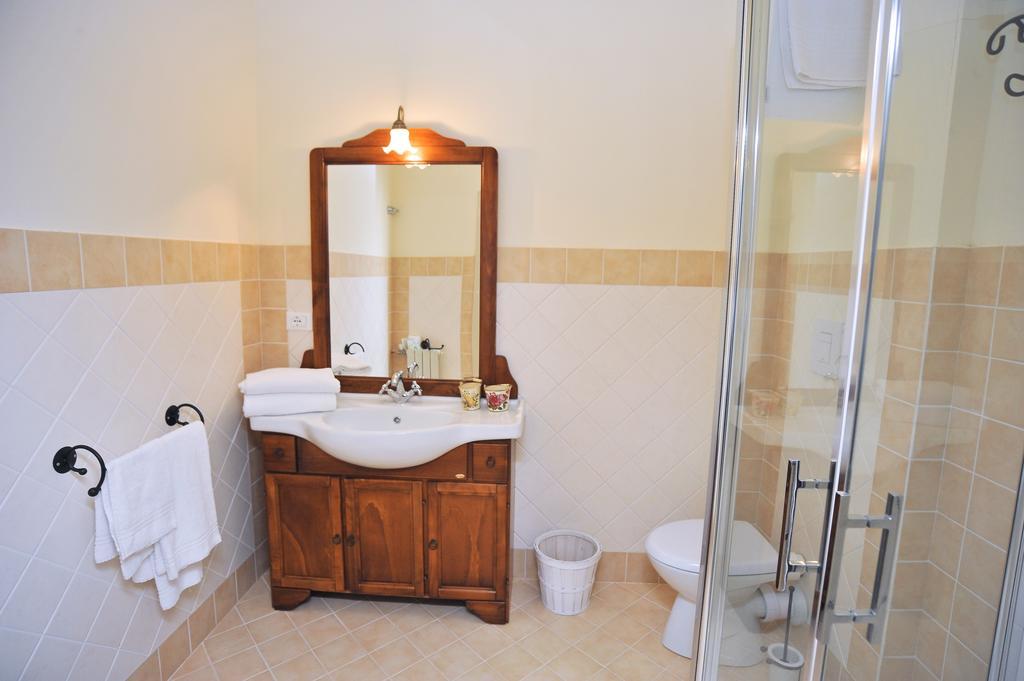 Locanda Agricola Posapiano Montecarlo Habitación foto